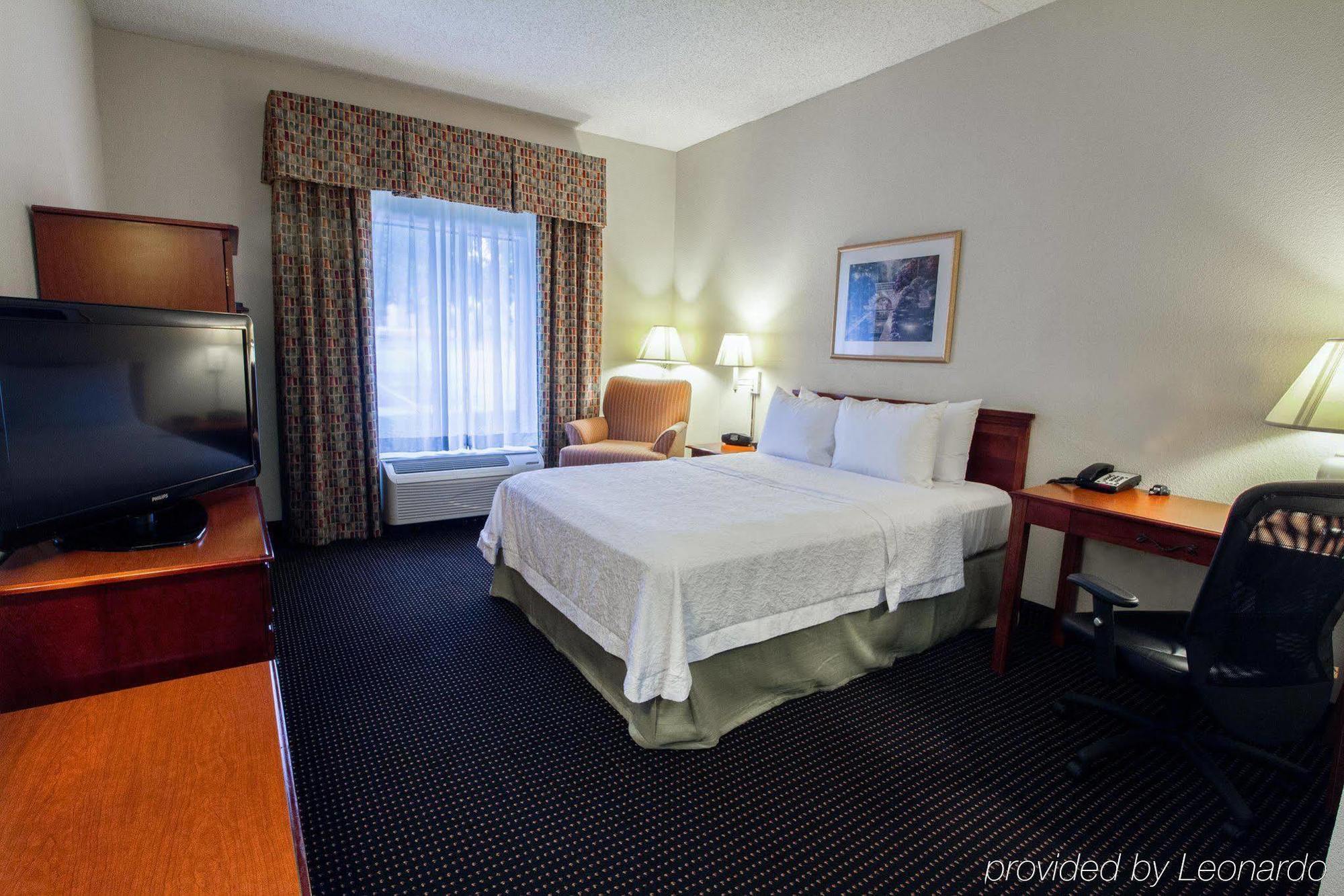 Hampton By Hilton Oklahoma City I-40 East- Tinker Afb Мидуэст-Сити Экстерьер фото